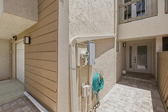 6024 Glendale Drive, Boca Raton FL 33433 - Boca Raton, FL - Photo 3