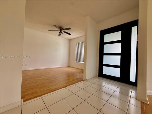 2444 Stonegate Dr, Wellington FL 33414 - Wellington, FL - Photo 5