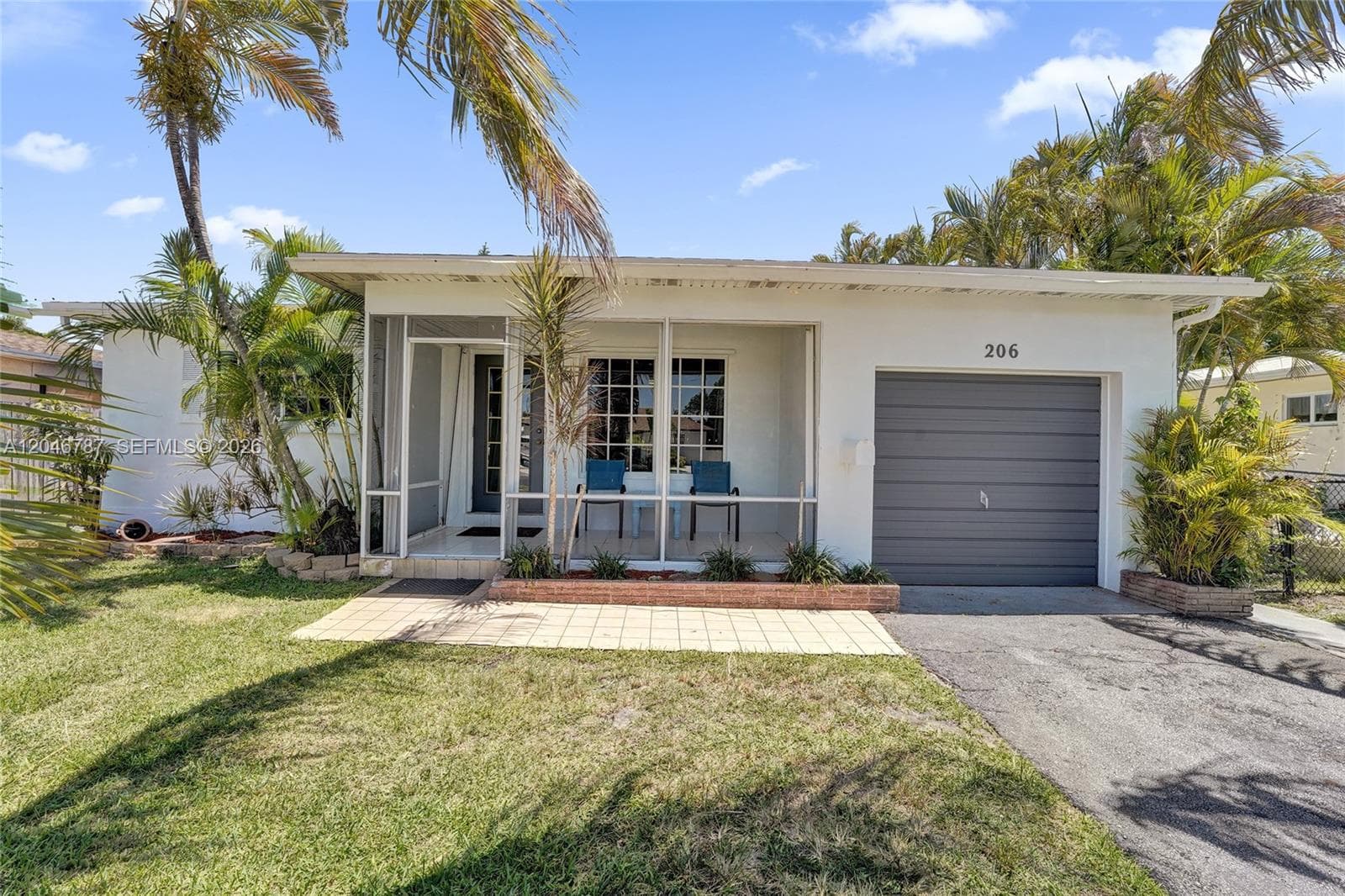 206 SE 3rd St, Dania Beach FL 33004