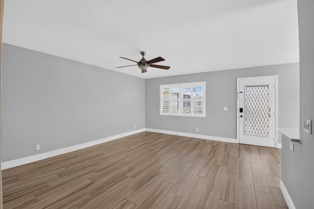 374 Capri H, Delray Beach FL 33484 - Delray Beach, FL - Photo 7