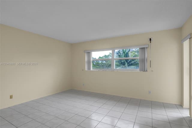 1000 NE 14th Ave # 503, Hallandale Beach FL 33009 - Hallandale Beach, FL - Photo 5