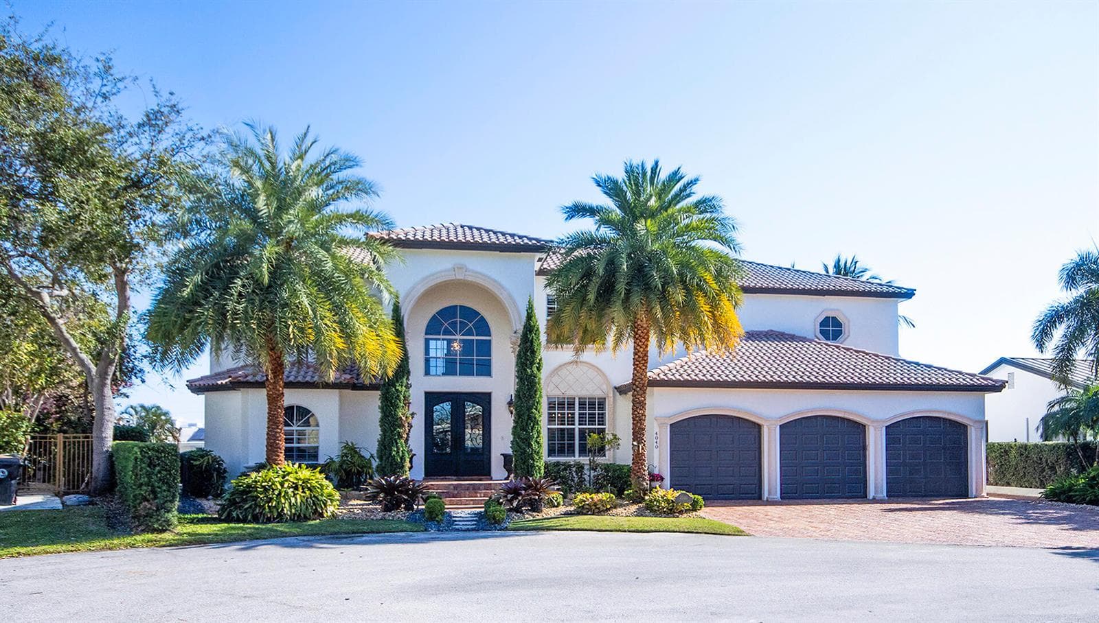 4040 NE 25th Avenue, Lighthouse Point FL 33064