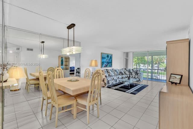 671 S Hollybrook Dr # 209, Pembroke Pines FL 33025 - Pembroke Pines, FL - Photo 3