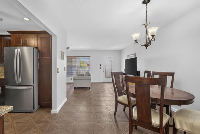 307 Wellington C, West Palm Beach FL 33417 - West Palm Beach, FL - Photo 7