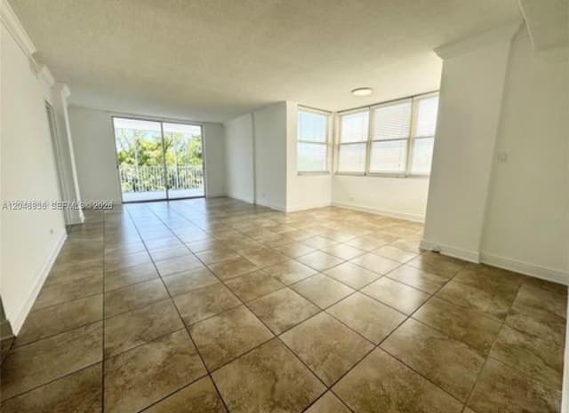 3660 NE 166th St # 315, North Miami Beach FL 33160 - North Miami Beach, FL - Photo 6