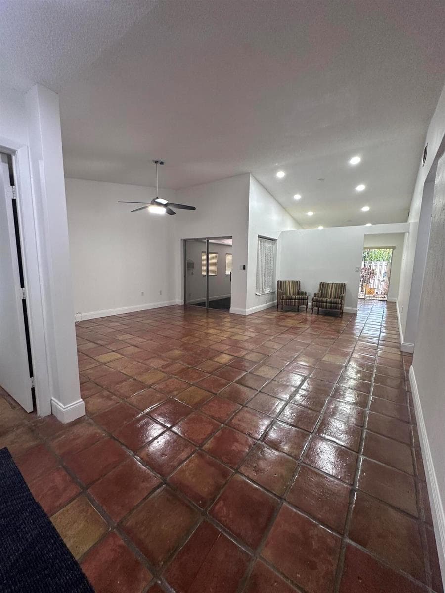 19823 NW 64th Place, Hialeah FL 33015