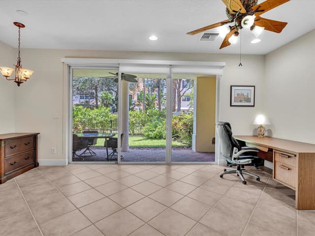 5575 NE Trieste Way, Boca Raton FL 33487 - Boca Raton, FL - Photo 6