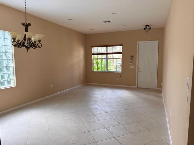 10172 White Water Lily Way, Boynton Beach FL 33437 - Boynton Beach, FL - Photo 5