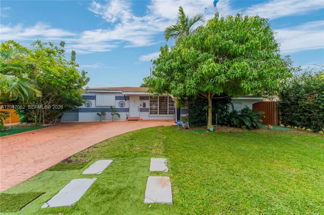 7630 Plantation Blvd, Miramar FL 33023 - Miramar, FL - Photo 2