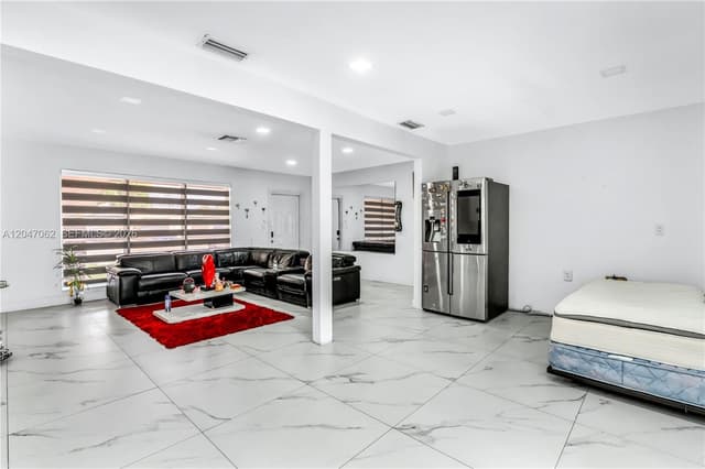 7630 Plantation Blvd, Miramar FL 33023 - Miramar, FL - Photo 6