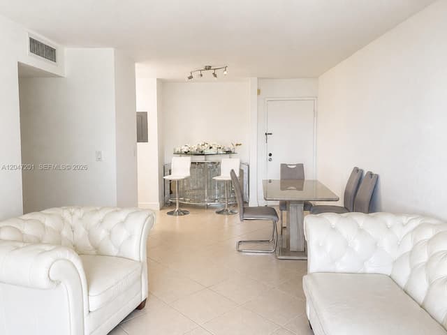 8870 Fontainebleau Blvd # 106, Miami FL 33172 - Miami, FL - Photo 3
