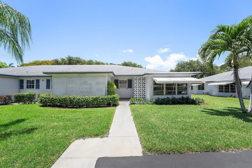 1210 S Drive Circle # D, Delray Beach FL 33445