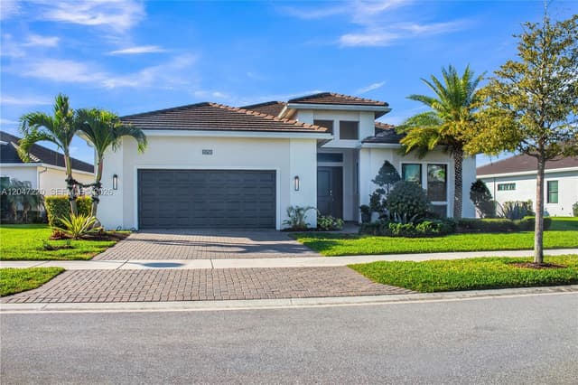 15750 Longboat Key Dr, Westlake FL 33470 - Westlake, FL - Photo 2