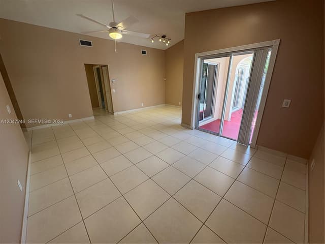 1479 Springside Dr, Weston FL 33326 - Weston, FL - Photo 6