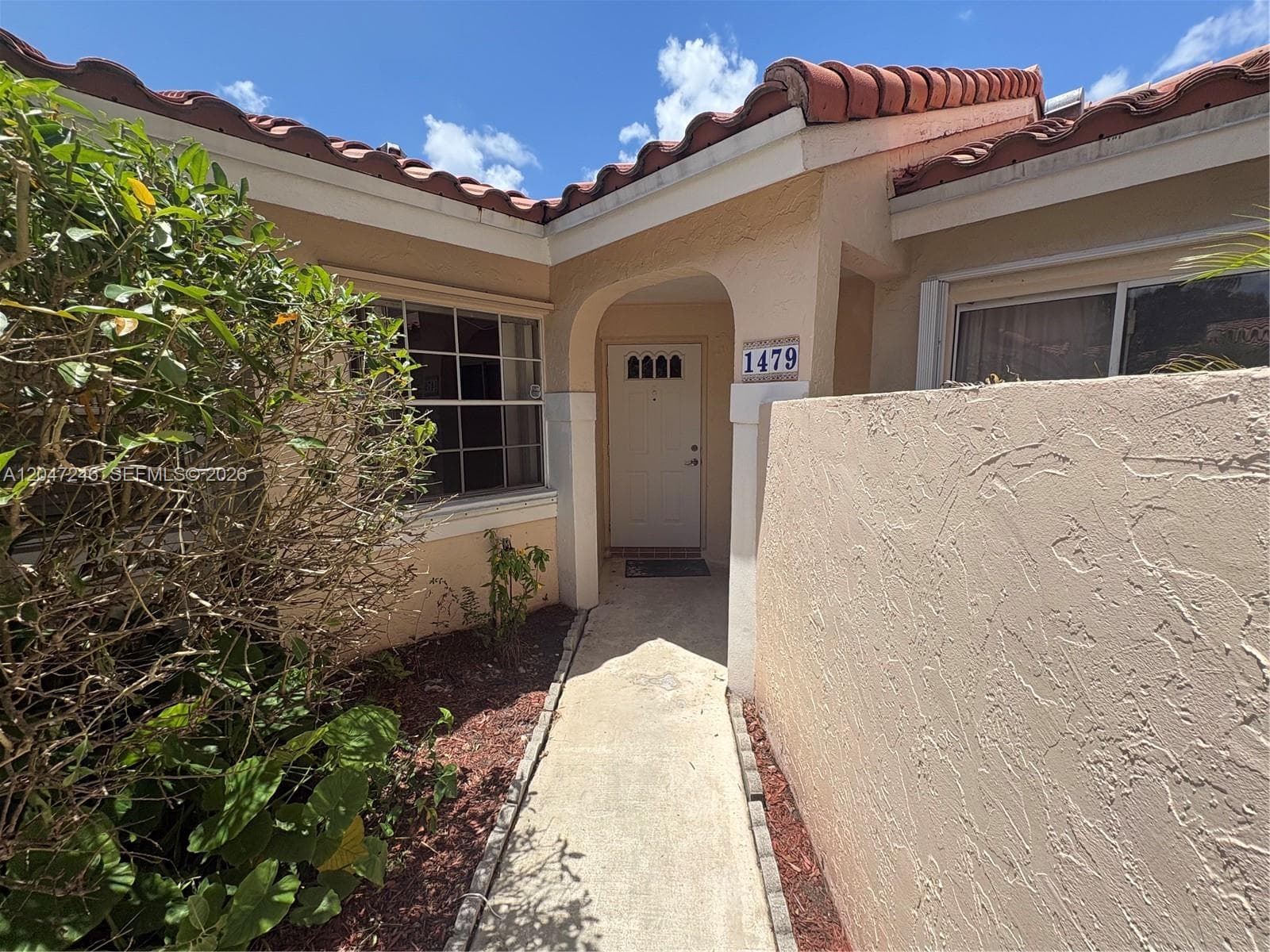 1479 Springside Dr, Weston FL 33326 - Weston, FL - Photo 1