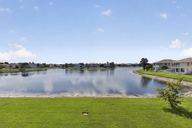 10675 Old Hammock Way, Wellington FL 33414 - Wellington, FL - Photo 2