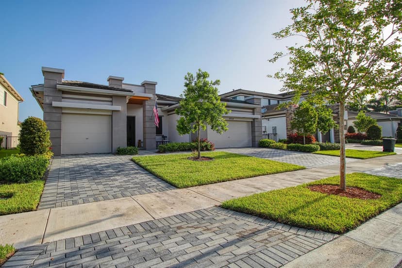 10715 Moore Drive, Parkland FL 33076