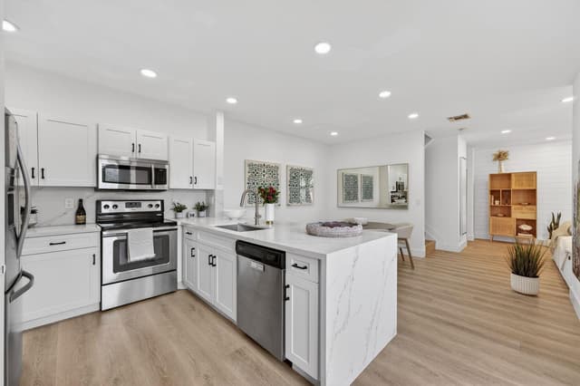 11892 Royal Palm Boulevard # 11892, Coral Springs FL 33065 - Coral Springs, FL - Photo 6