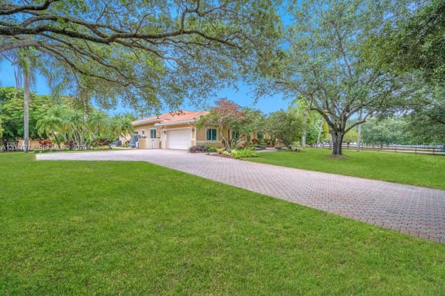 17710 SW 63rd Mnr, Southwest Ranches FL 33331 - Southwest Ranches, FL - Photo 7