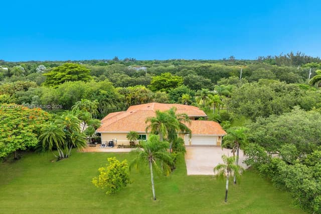 17710 SW 63rd Mnr, Southwest Ranches FL 33331 - Southwest Ranches, FL - Photo 5