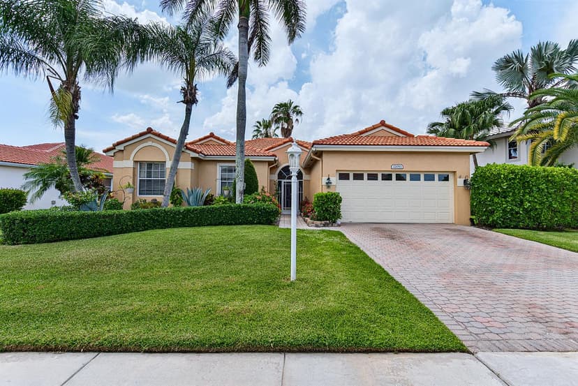 22011 Palm Grass Drive, Boca Raton FL 33428