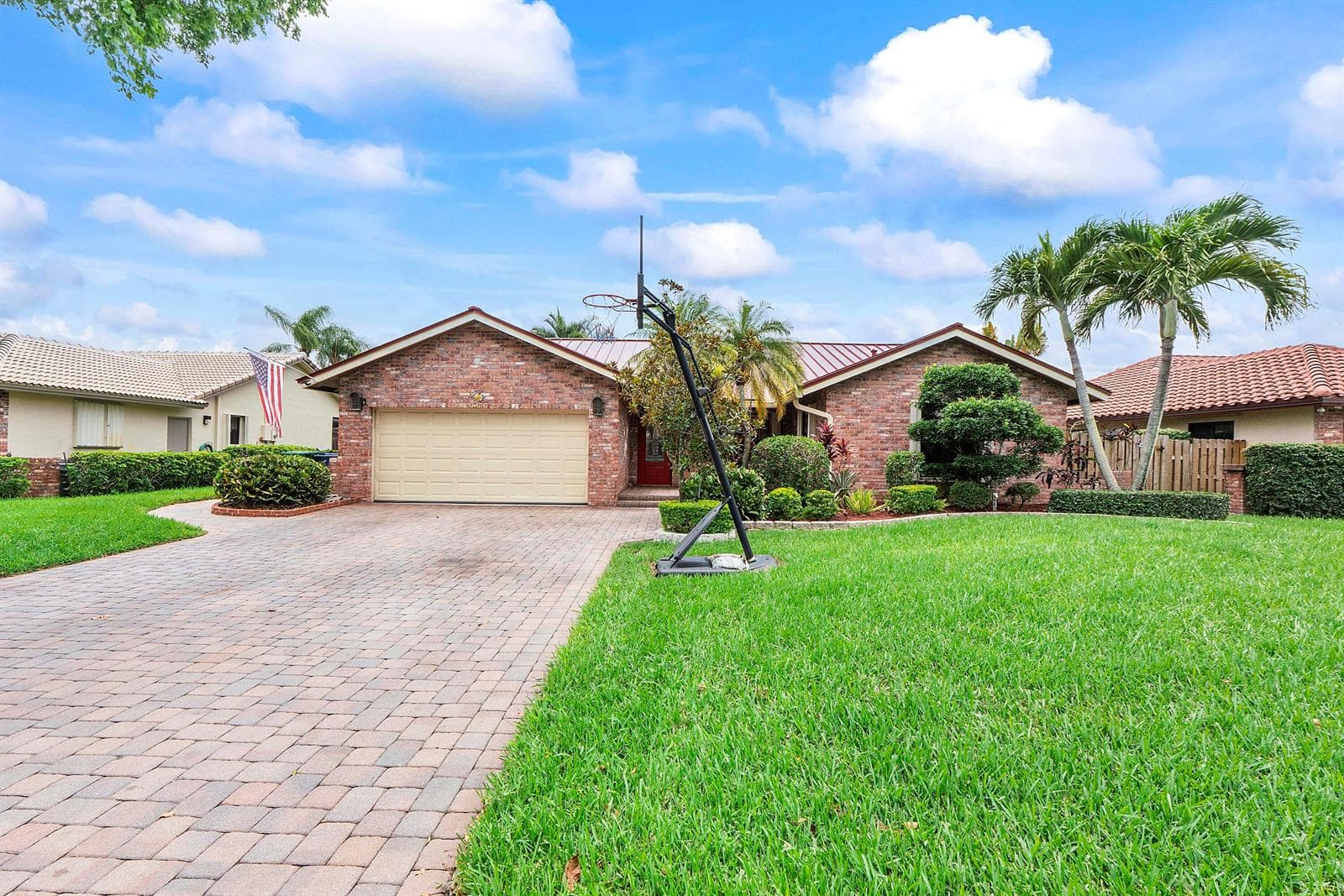 10662 NW 7th Place, Coral Springs FL 33071
