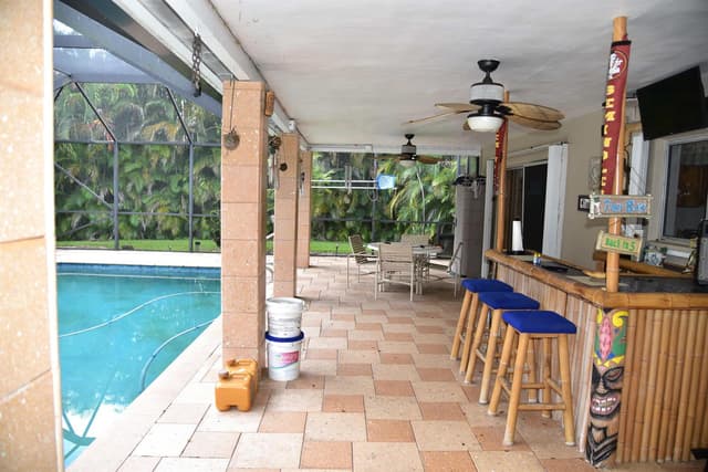 11500 SW 3rd Street, Plantation FL 33325 - Plantation, FL - Photo 3