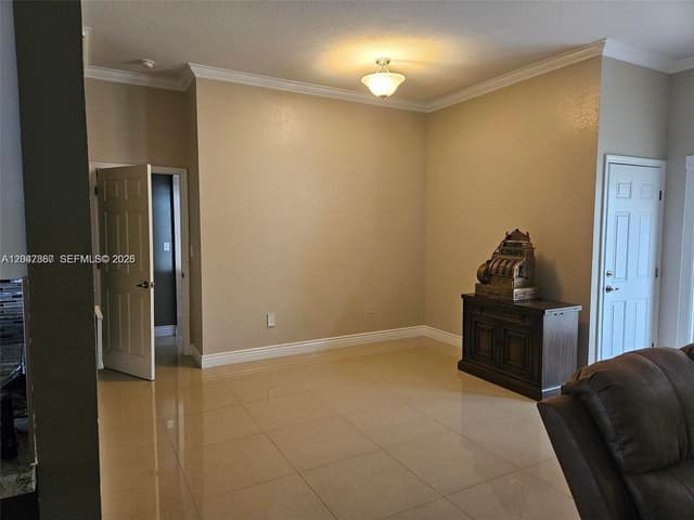 2635 SE 4th Pl, Homestead FL 33033 - Homestead, FL - Photo 5