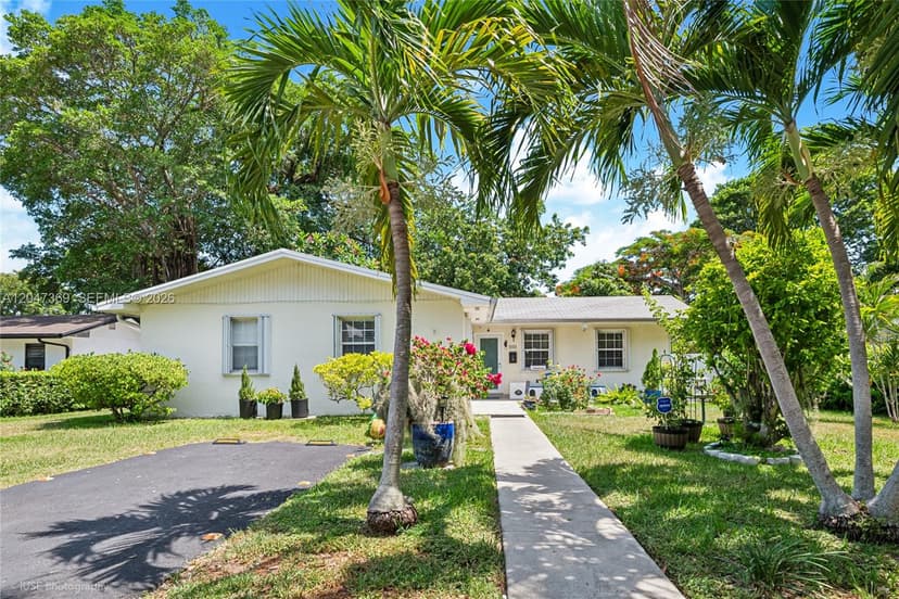 3750 Percival Ave, Miami FL 33133