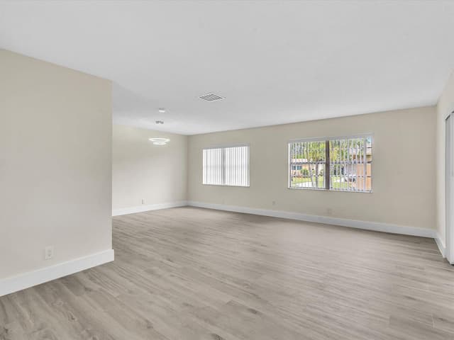 3629 SW Natura Avenue, Deerfield Beach FL 33441 - Deerfield Beach, FL - Photo 7