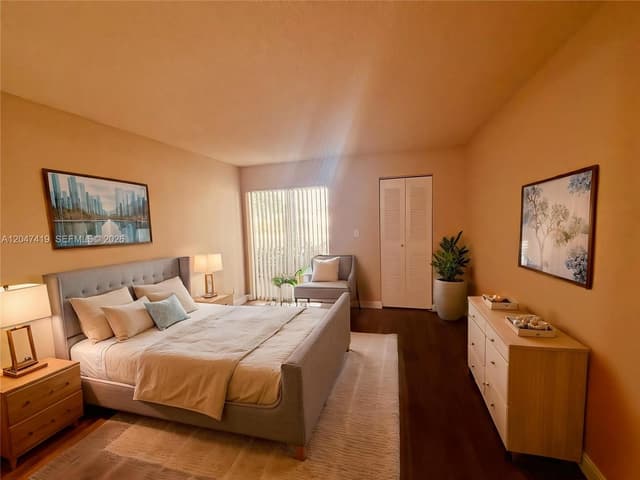 7630 Westwood Dr # 305, Tamarac FL 33321 - Tamarac, FL - Photo 5