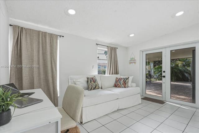 7850 W 16th Ave, Hialeah FL 33014 - Hialeah, FL - Photo 6