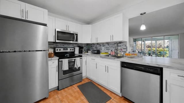 1101 NE 191st St # H314, Miami FL 33179 - Miami, FL - Photo 2