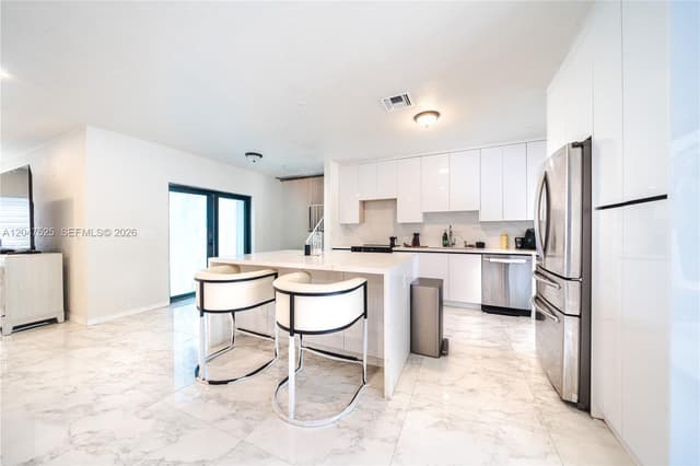 20200 NE 14th Ave, Miami FL 33179 - Miami, FL - Photo 7