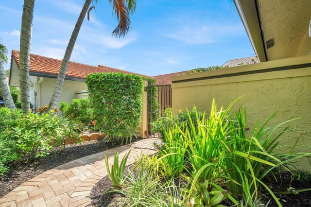 1735 NW 21st Court, Delray Beach FL 33445 - Delray Beach, FL - Photo 3