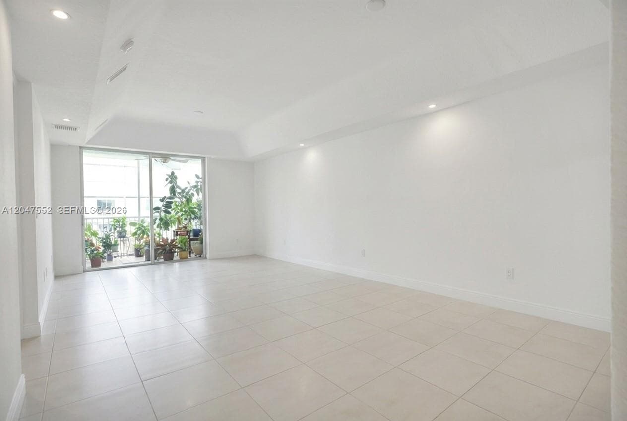 10720 NW 66th St # 205, Doral FL 33178 - Doral, FL - Photo 1