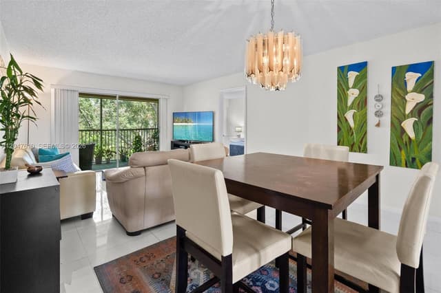 1251 SW 125th Ave # 402T, Pembroke Pines FL 33027 - Pembroke Pines, FL - Photo 2