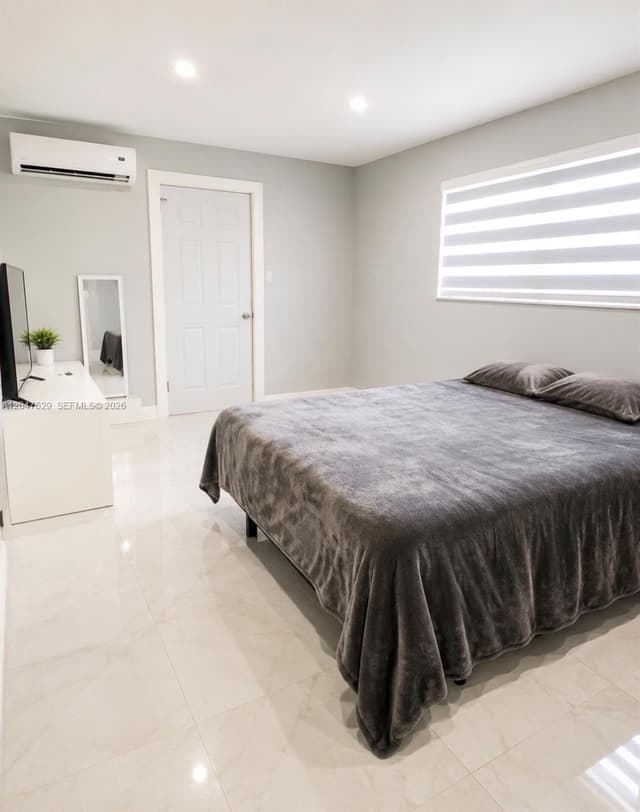 10955 SW 223rd St, Miami FL 33170 - Miami, FL - Photo 6