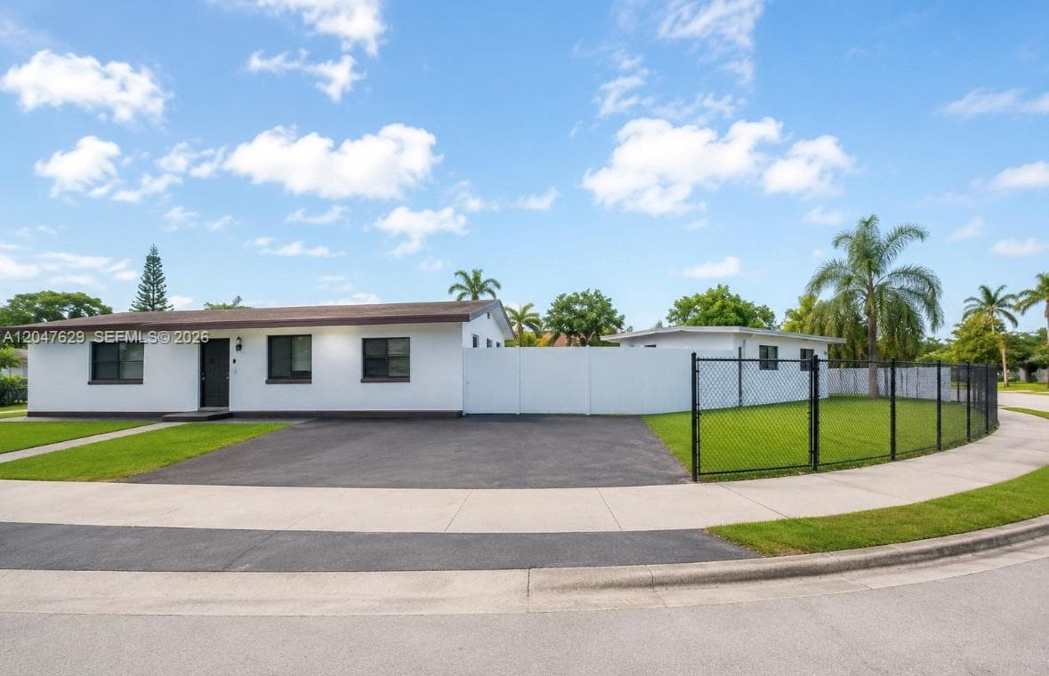 10955 SW 223rd St, Miami FL 33170 - Miami, FL - Photo 1
