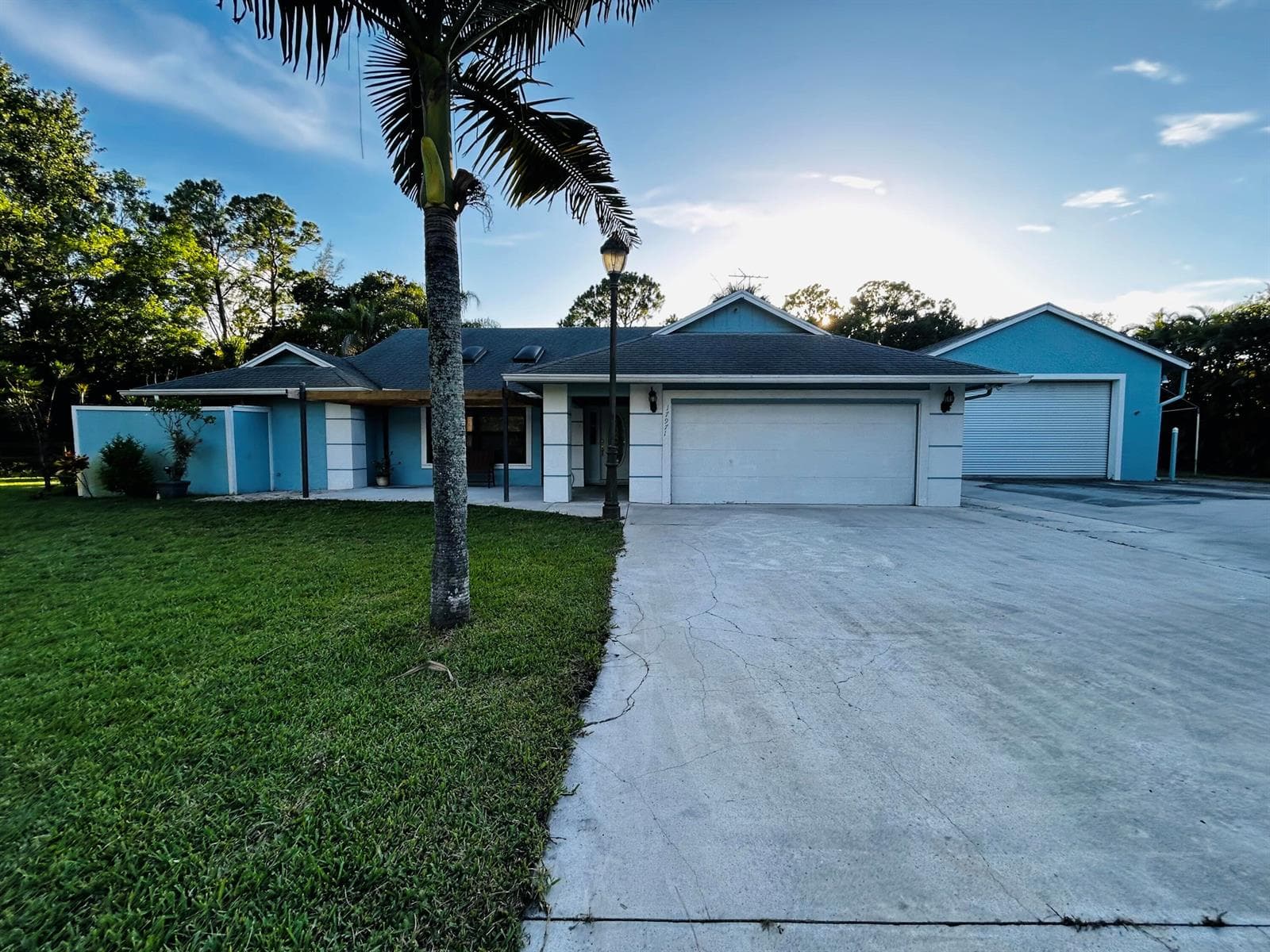 17971 Mellen Lane, Jupiter FL 33478