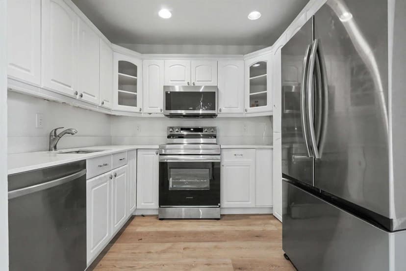 130 Cypress Club Drive # 309, Pompano Beach FL 33060