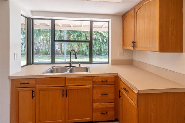 4714 NW 44th Street, Tamarac FL 33319 - Tamarac, FL - Photo 7