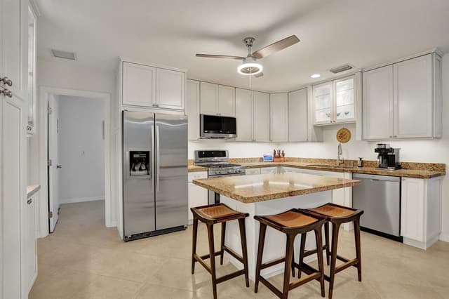 240 SE 3rd Court, Pompano Beach FL 33060 - Pompano Beach, FL - Photo 6