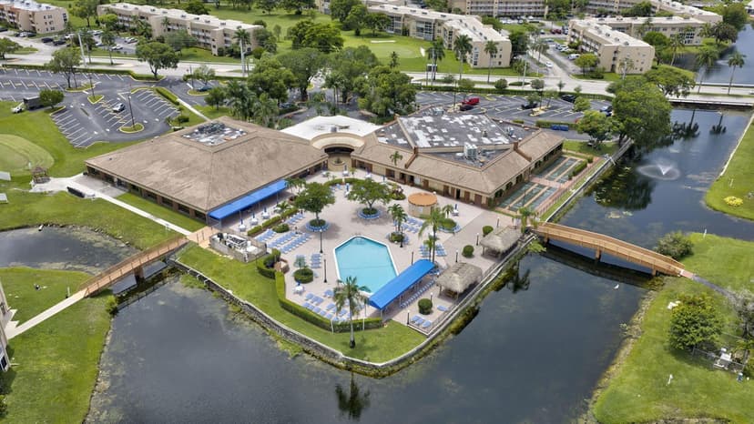9141 Sunrise Lakes Boulevard # 210, Sunrise FL 33322