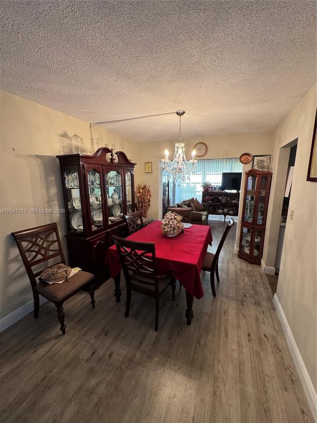 4401 NW 43rd Ter, Tamarac FL 33319 - Tamarac, FL - Photo 3