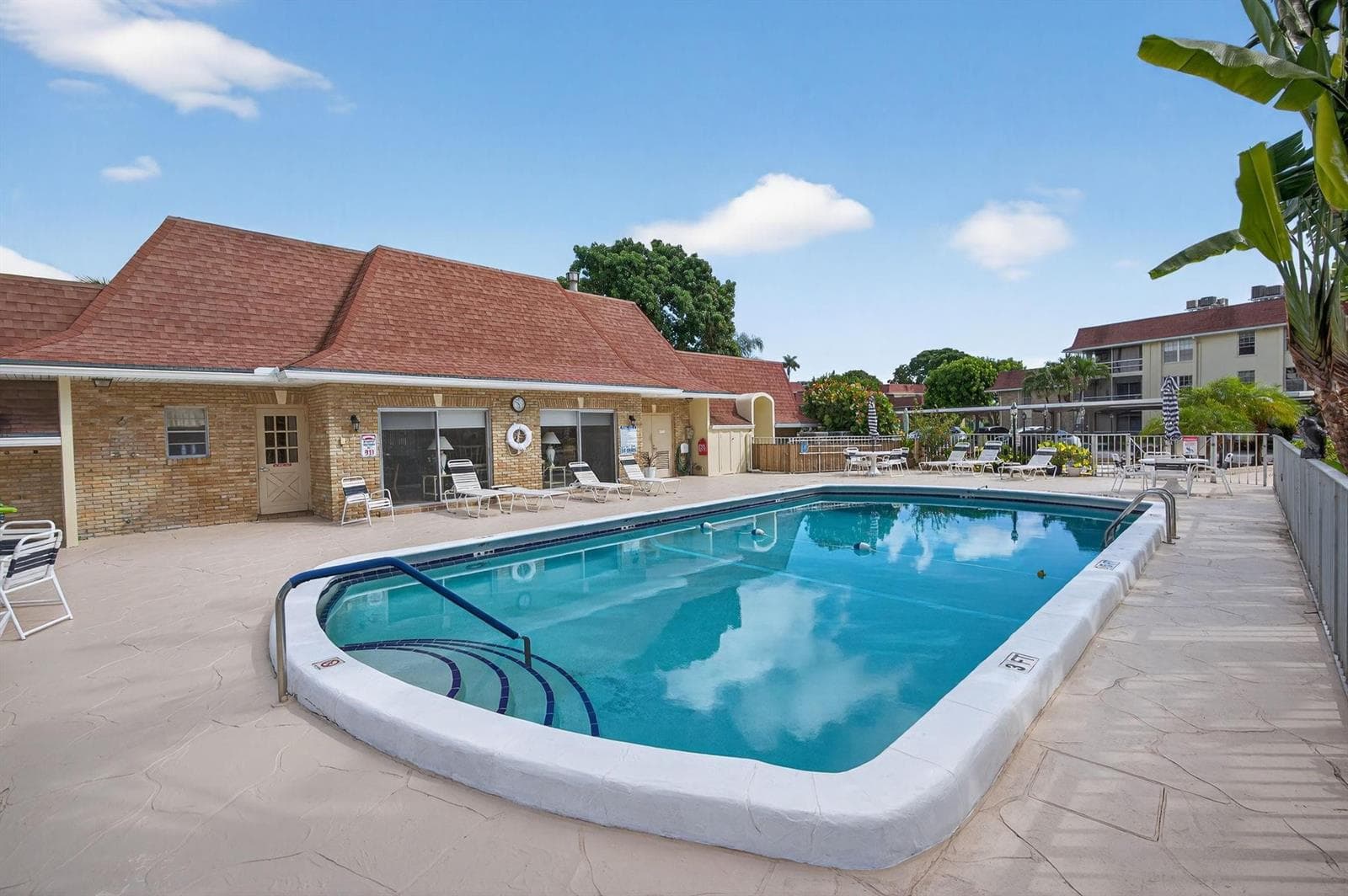 5580 Tamberlane Circle # 133, Palm Beach Gardens FL 33418 - Palm Beach Gardens, FL - Photo 1