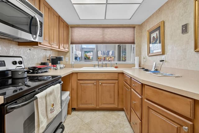5580 Tamberlane Circle # 133, Palm Beach Gardens FL 33418 - Palm Beach Gardens, FL - Photo 5