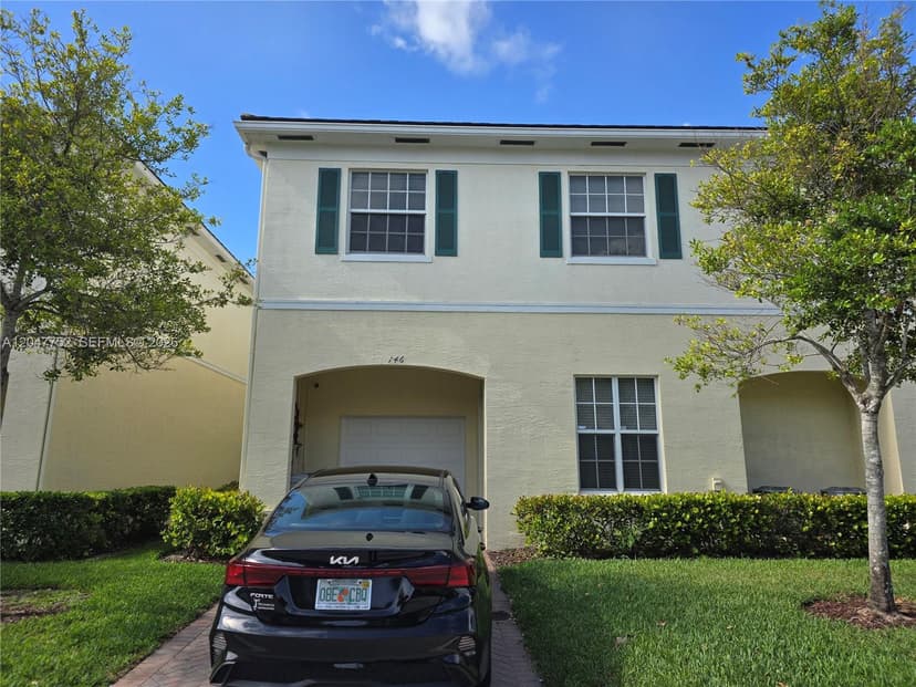 146 SW 7th Ct, Pompano Beach FL 33060