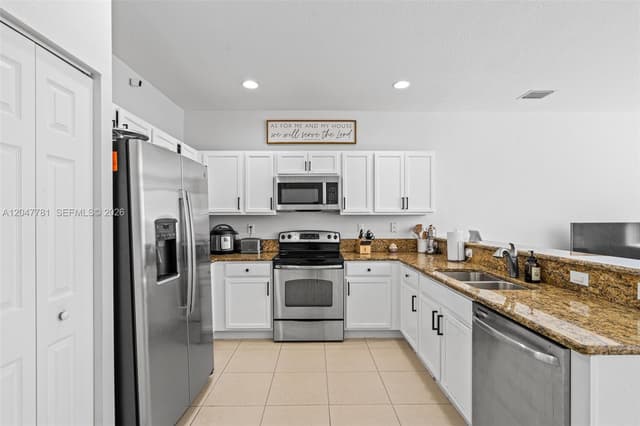 9133 SW 227th St # 8, Cutler Bay FL 33190 - Cutler Bay, FL - Photo 7