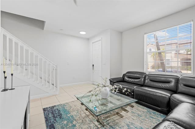 9133 SW 227th St # 8, Cutler Bay FL 33190 - Cutler Bay, FL - Photo 5